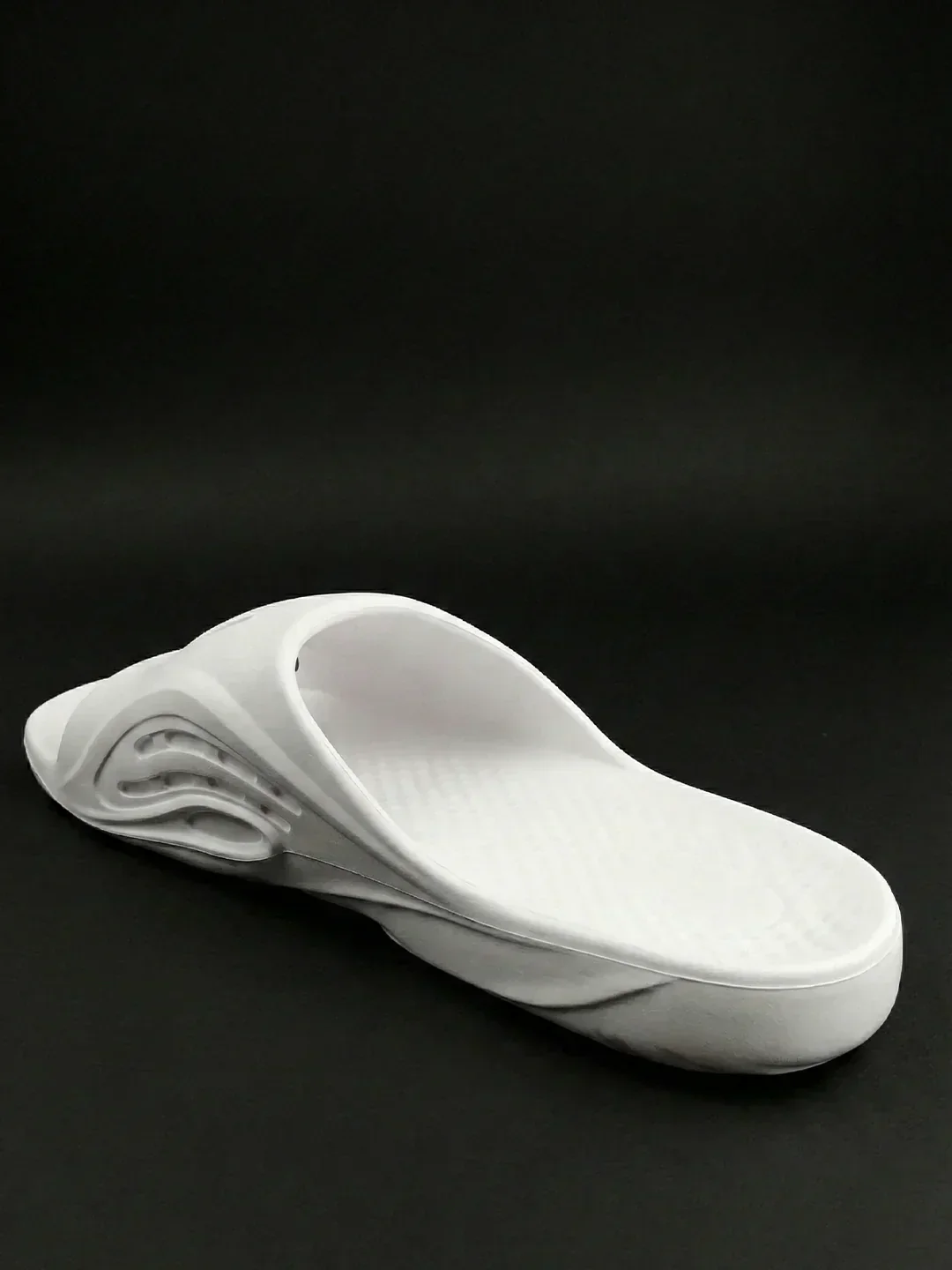 bigbanana Bastion-White Unisex Slipper - Image 4