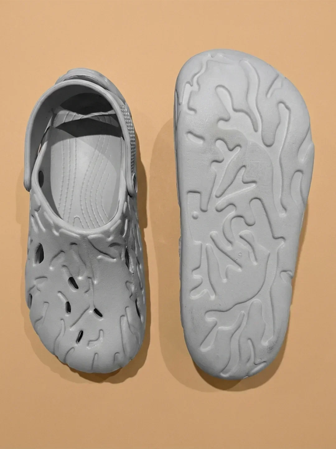 bigbanana Ferver-Grey Unisex Clogs - Image 5