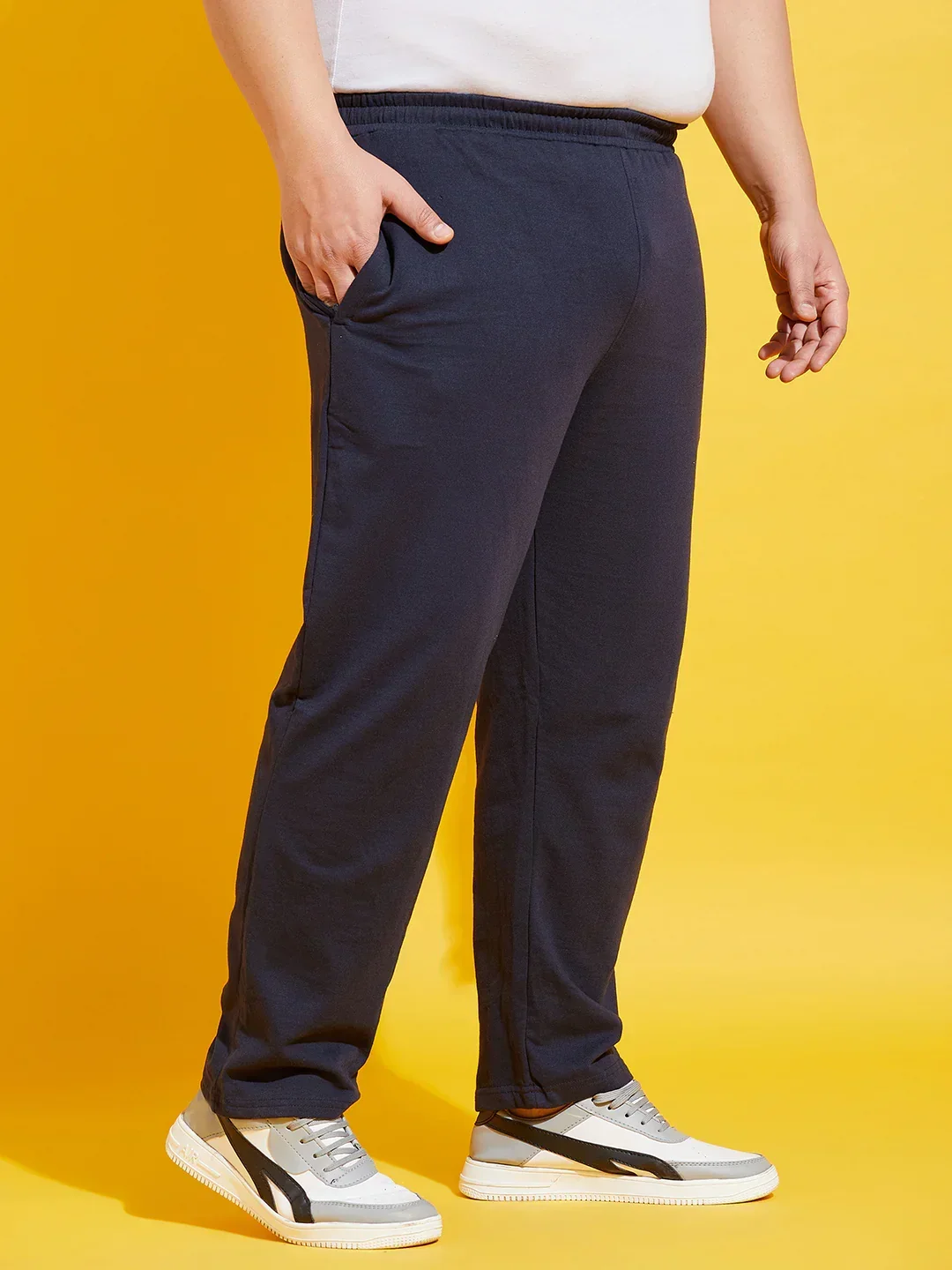 Men Plus Size Oxn-NB Solid Trackpant - Image 4
