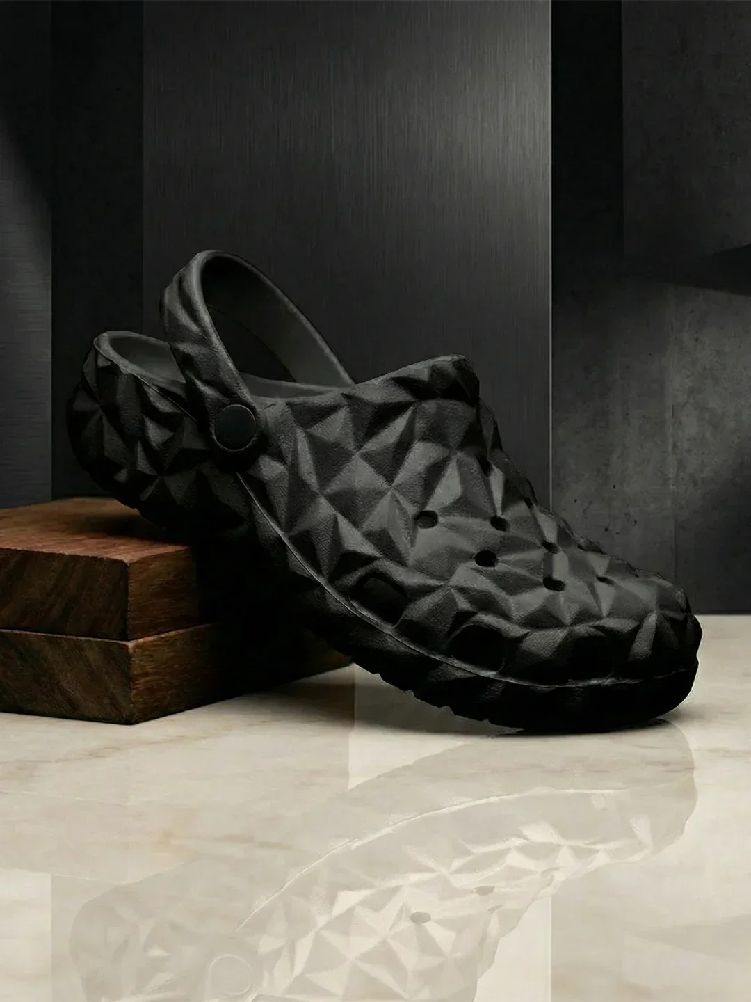 bigbanana Sparkler-Black Unisex Clogs - Image 3