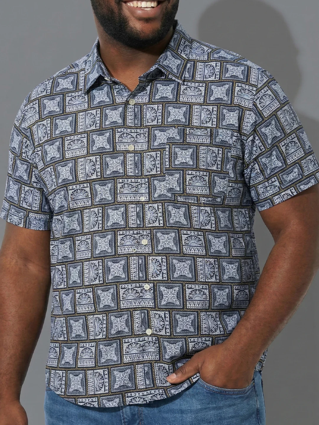 Men Plus Size Atrium Multicolor Printed Casual Shirt - Image 6