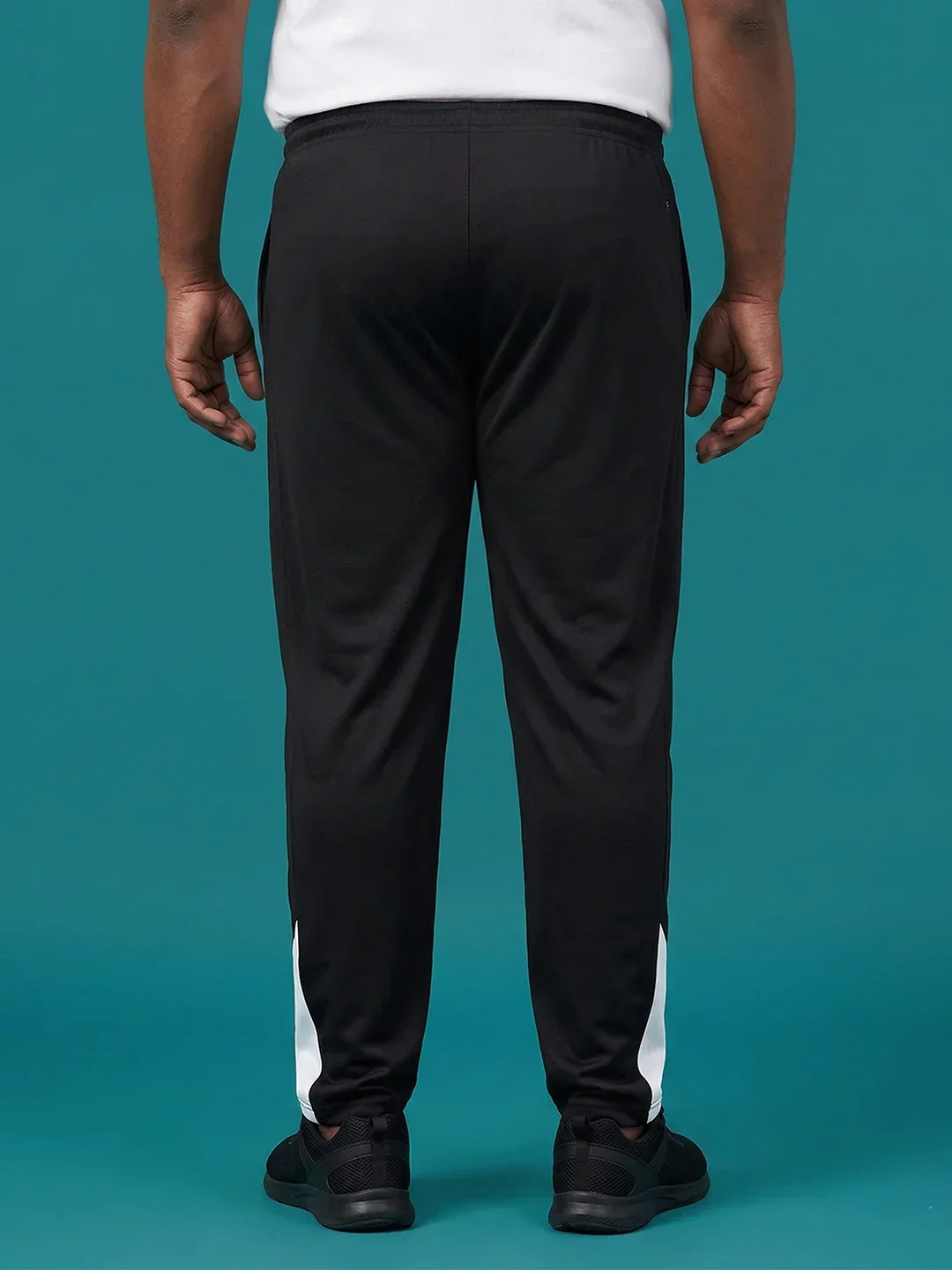 Men Plus Size Belfry Black Solid Trackpant - Image 4