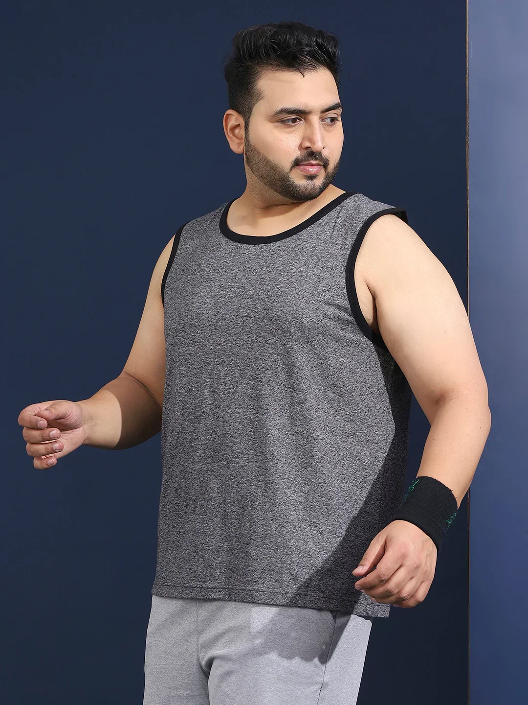 Men Plus Size Boult Grey Solid Vest - Image 7