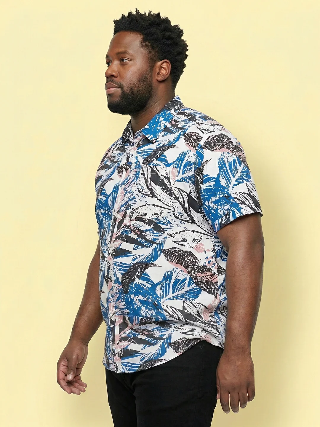Men Plus Size Caspian Multicolor Printed Casual Shirt - Image 4