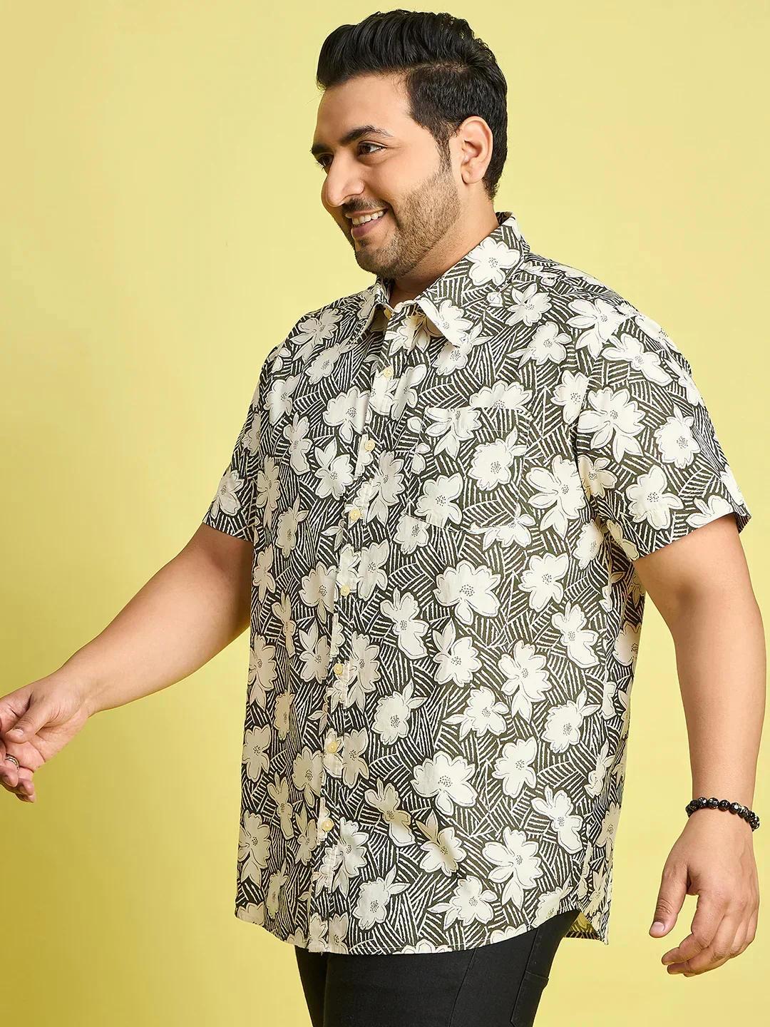 Men Plus Size Count Floral Printed Multi Color Shirt - Image 3