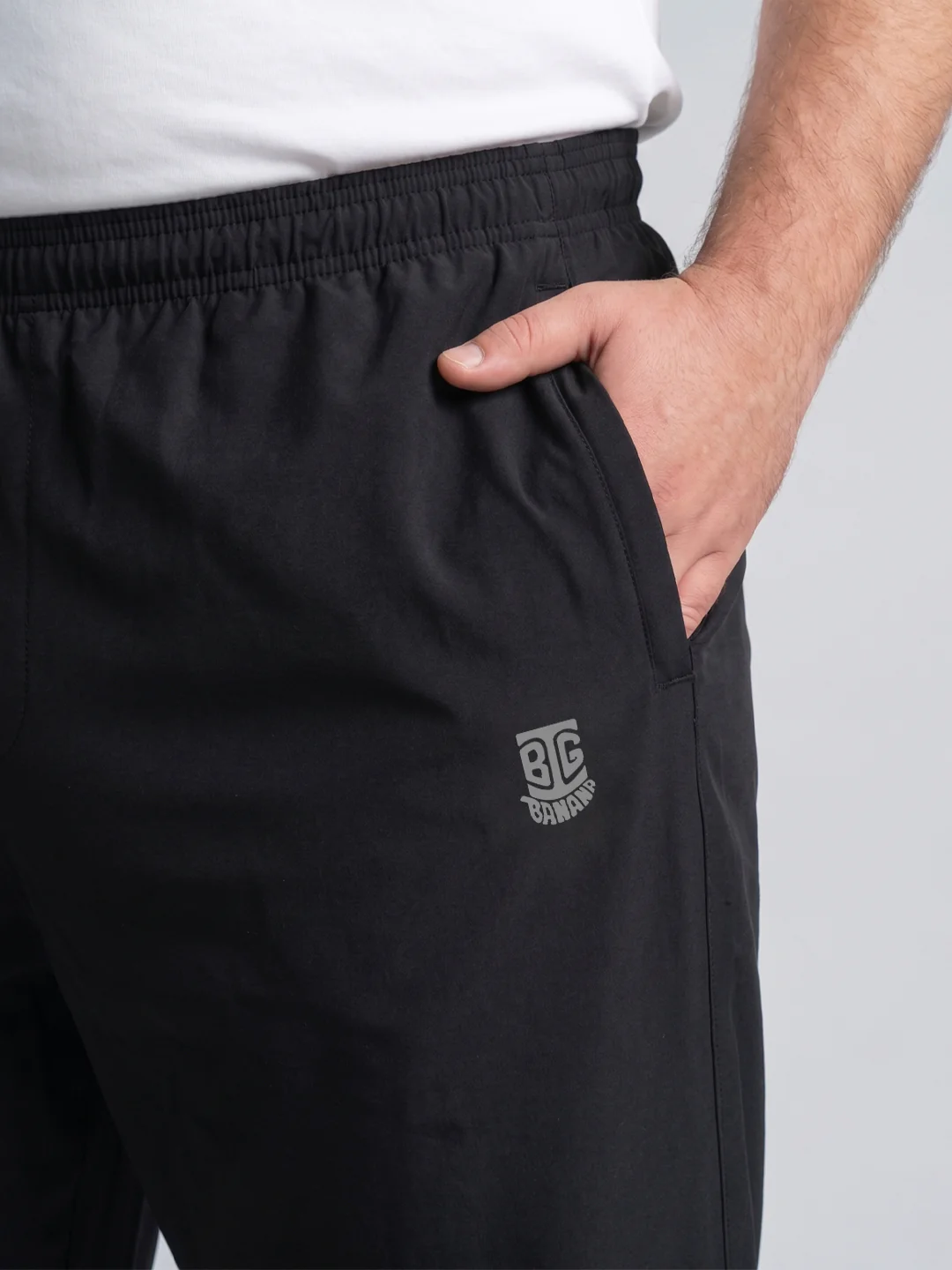 Men Plus Size Dashen Black Solid Trackpants - Image 4