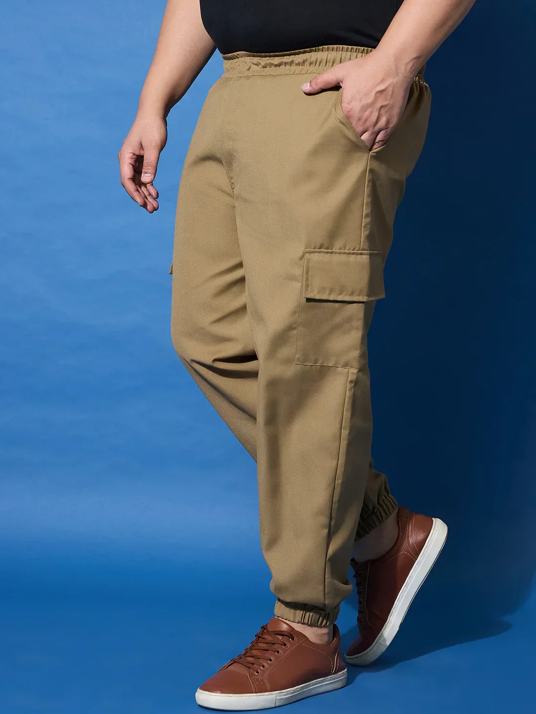 Men Plus Size Flex-Khakhi Solid Trouser - Image 4
