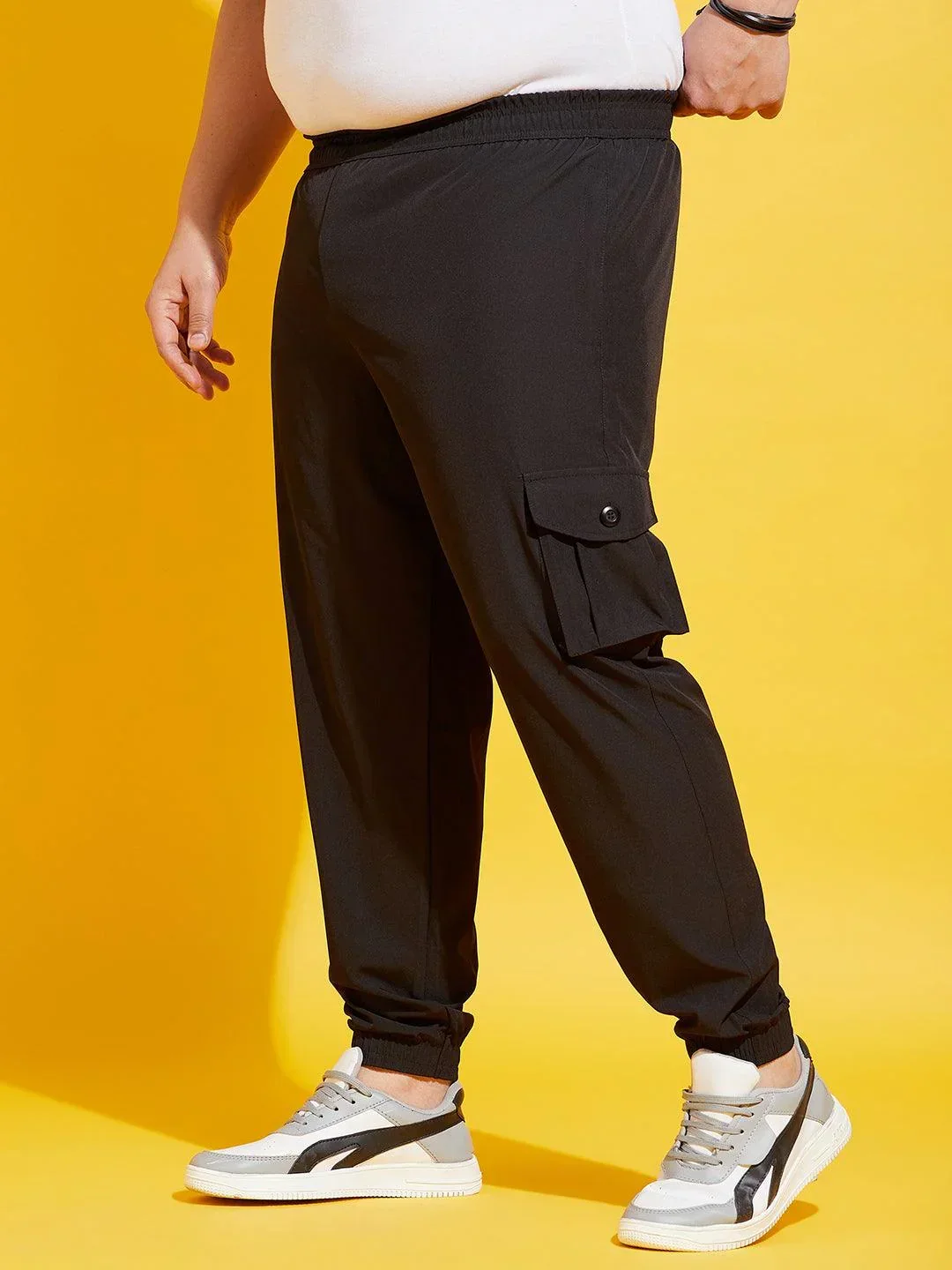 Men Plus Size Kelvin-Black Solid Trackpant - Image 4
