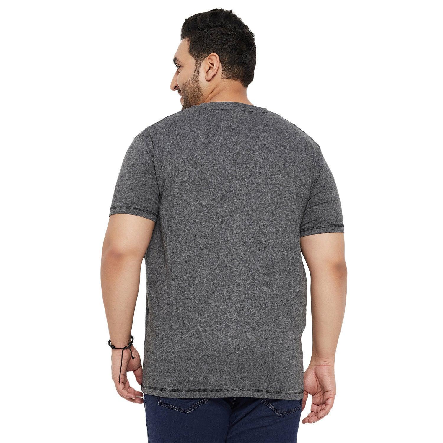 Men Plus Size Mettle Solid V-Neck Tshirt - Image 5
