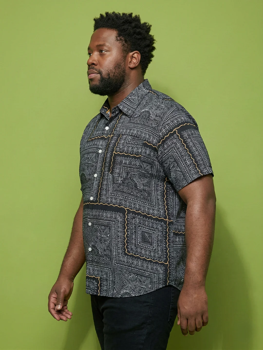 Men Plus Size Sector Multicolor Printed Casual Shirt - Image 4