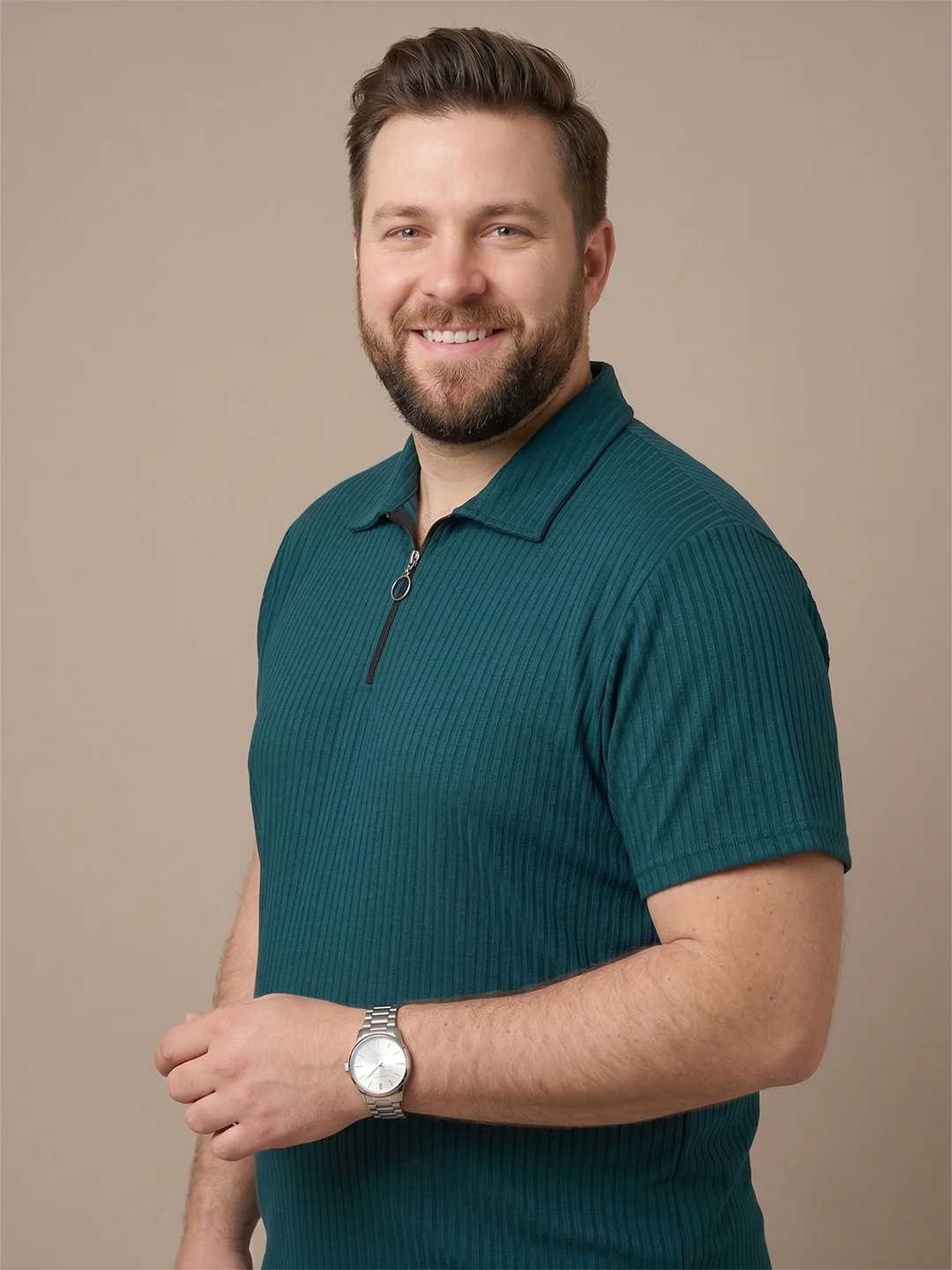 Men Plus Size Virent Green Solid Polo - Image 2