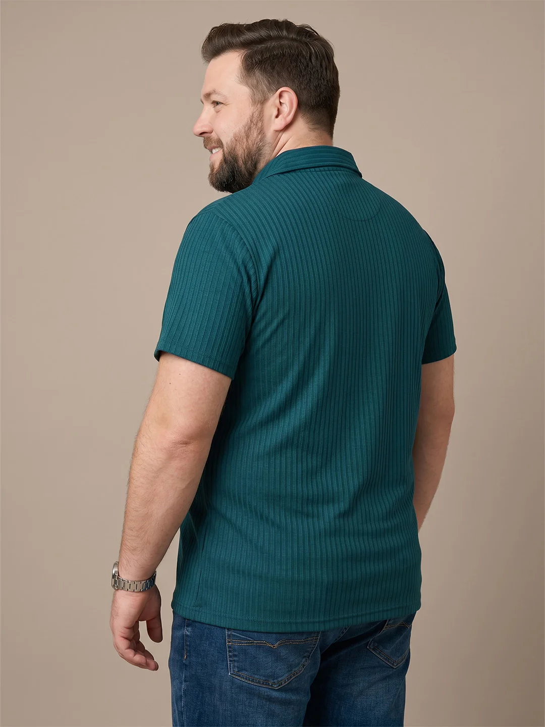 Men Plus Size Virent Green Solid Polo - Image 3