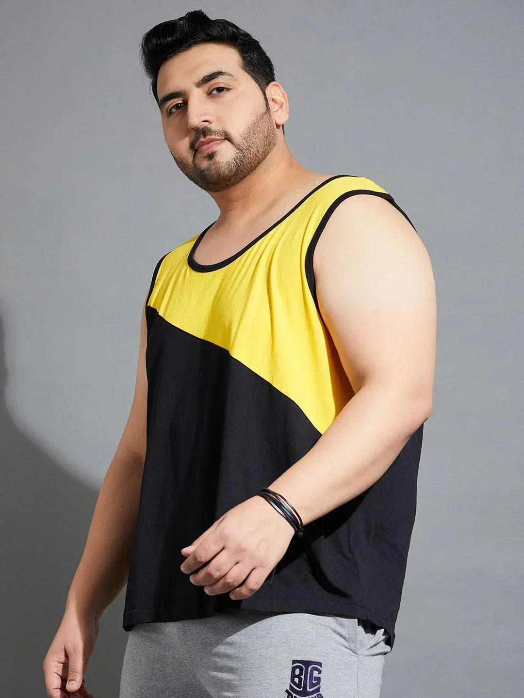 Men Plus Size Wood-10 Colorblock Vest - Image 3